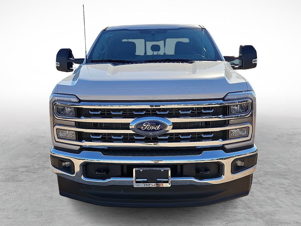 New 2026 Ford F250 Lariat w/ FX4 Off-Road Package AWD/4WD image 3