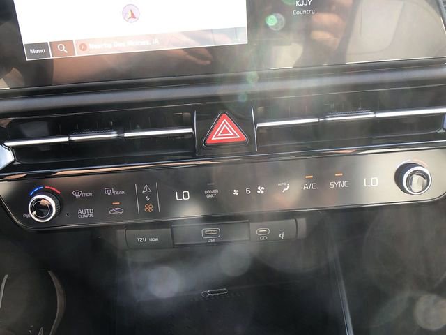 New 2025 Kia Niro EX image 19