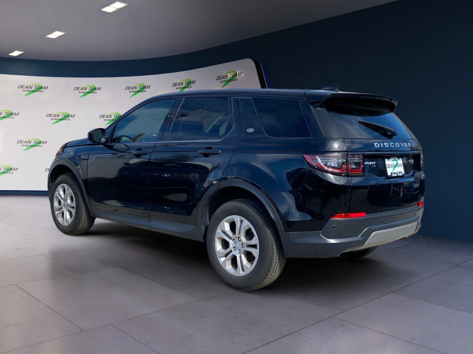 Used 2020 Land Rover Discovery Sport image 5