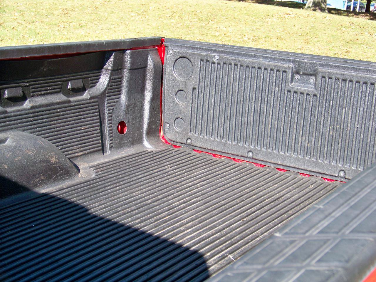 Used 2012 GMC Sierra 1500 W/T RWD image 18