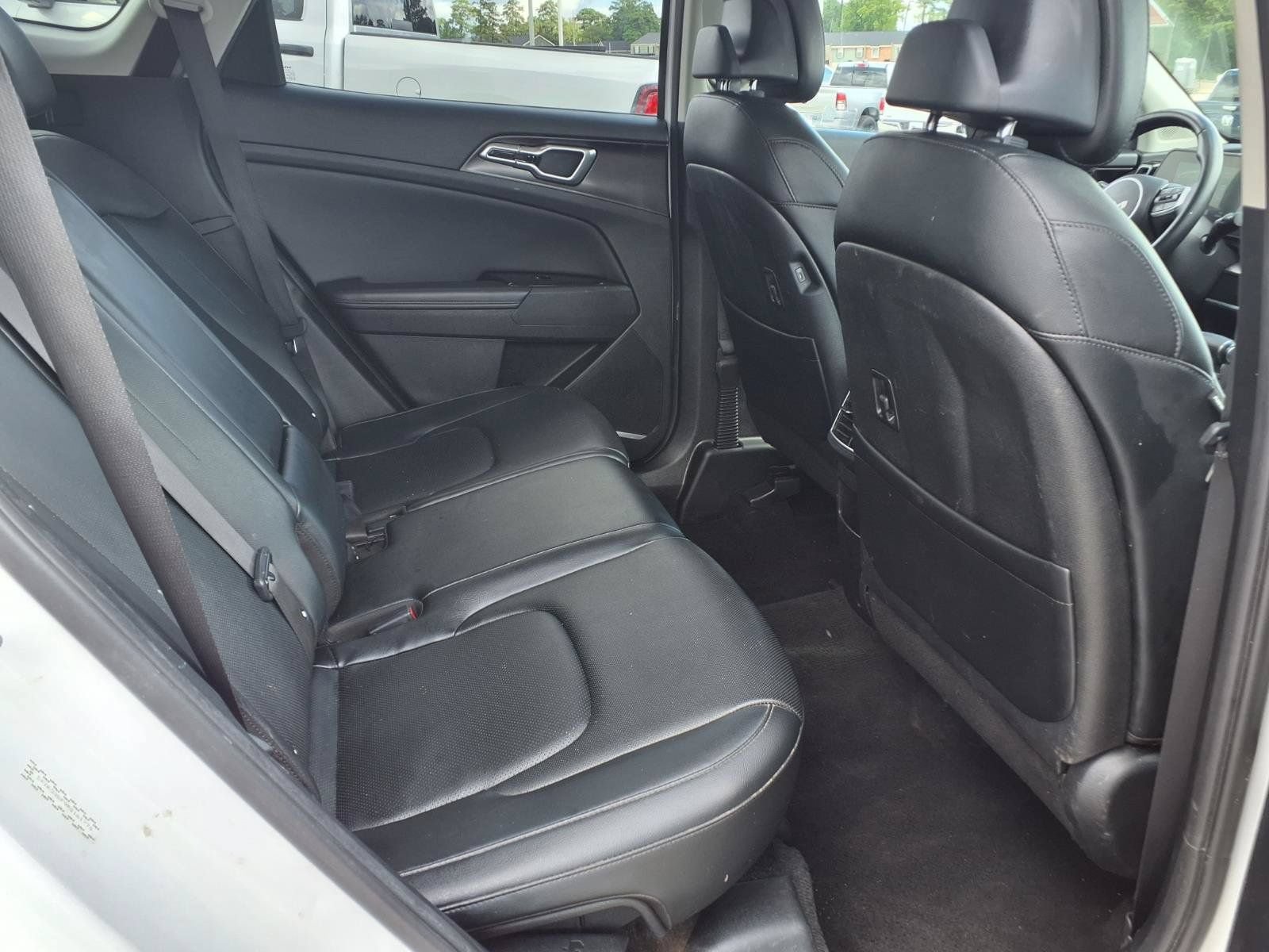 Used 2024 Kia Sportage EX FWD image 21