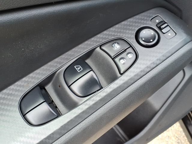 Used 2022 Nissan Altima 2.5 SV FWD image 16