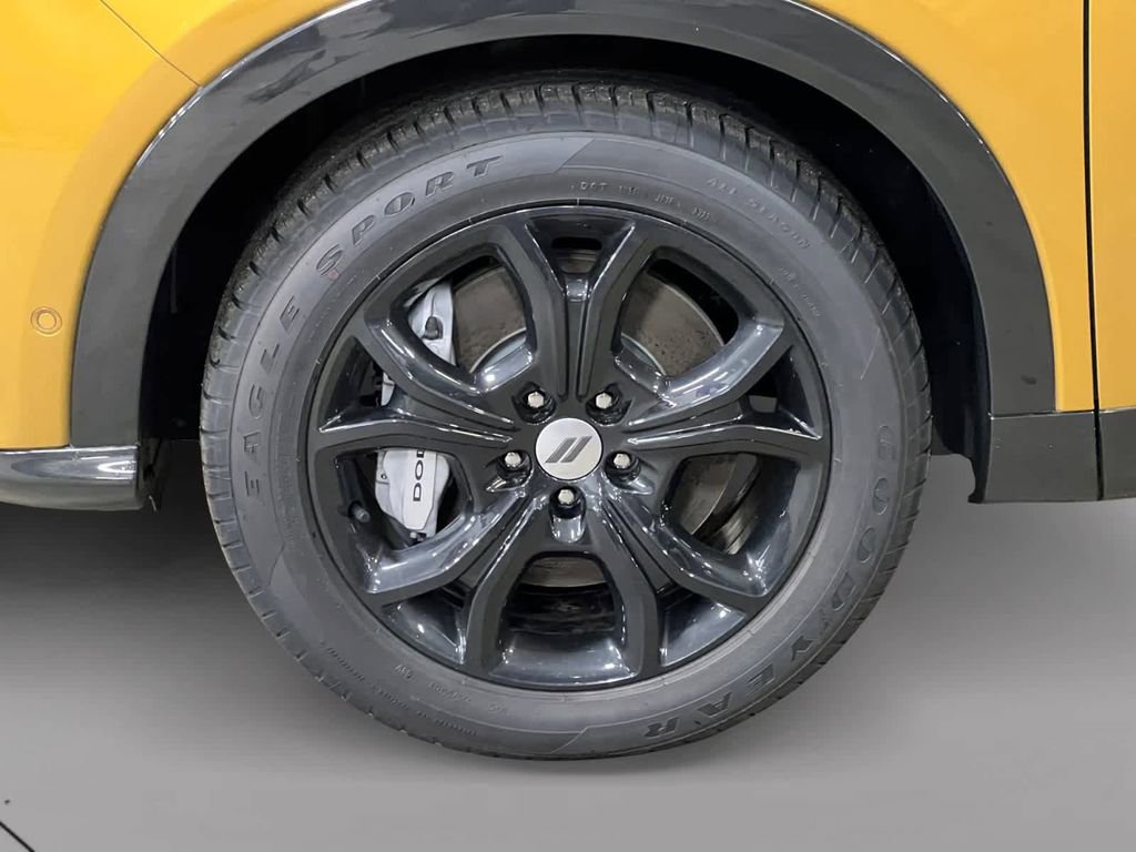 Used 2024 Dodge Hornet R/T Plus w/ Tech Pack Plus w/o Parking image 11