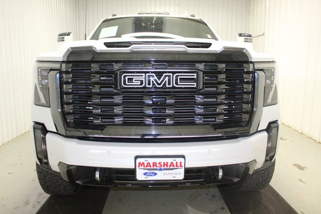 Used 2024 GMC Sierra 2500 Denali Ultimate image 1