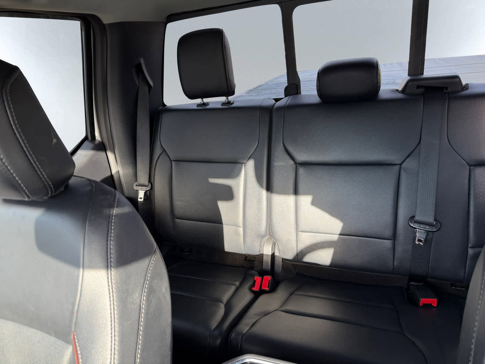 Used 2023 Ford F350 Lariat w/ FX4 Off-Road Package image 18