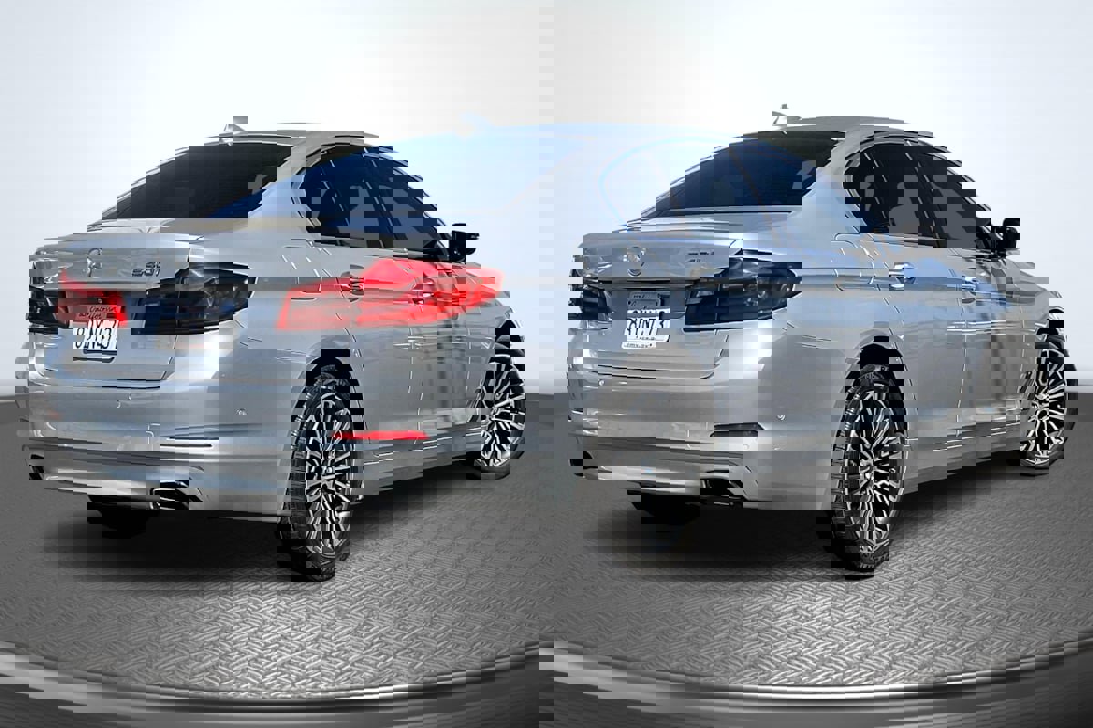 Used 2017 BMW 540i image 13