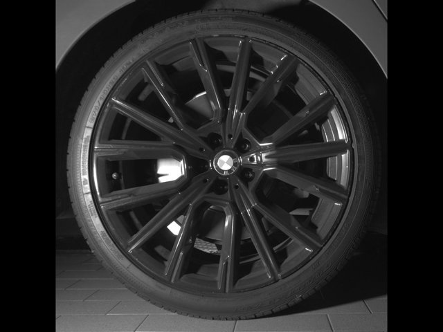 Used 2020 BMW 750i xDrive image 12