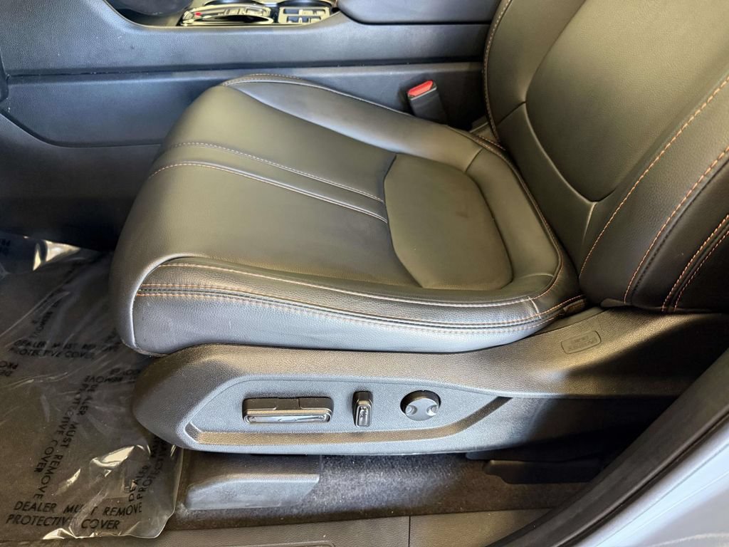 Used 2024 Honda Pilot TrailSport image 3