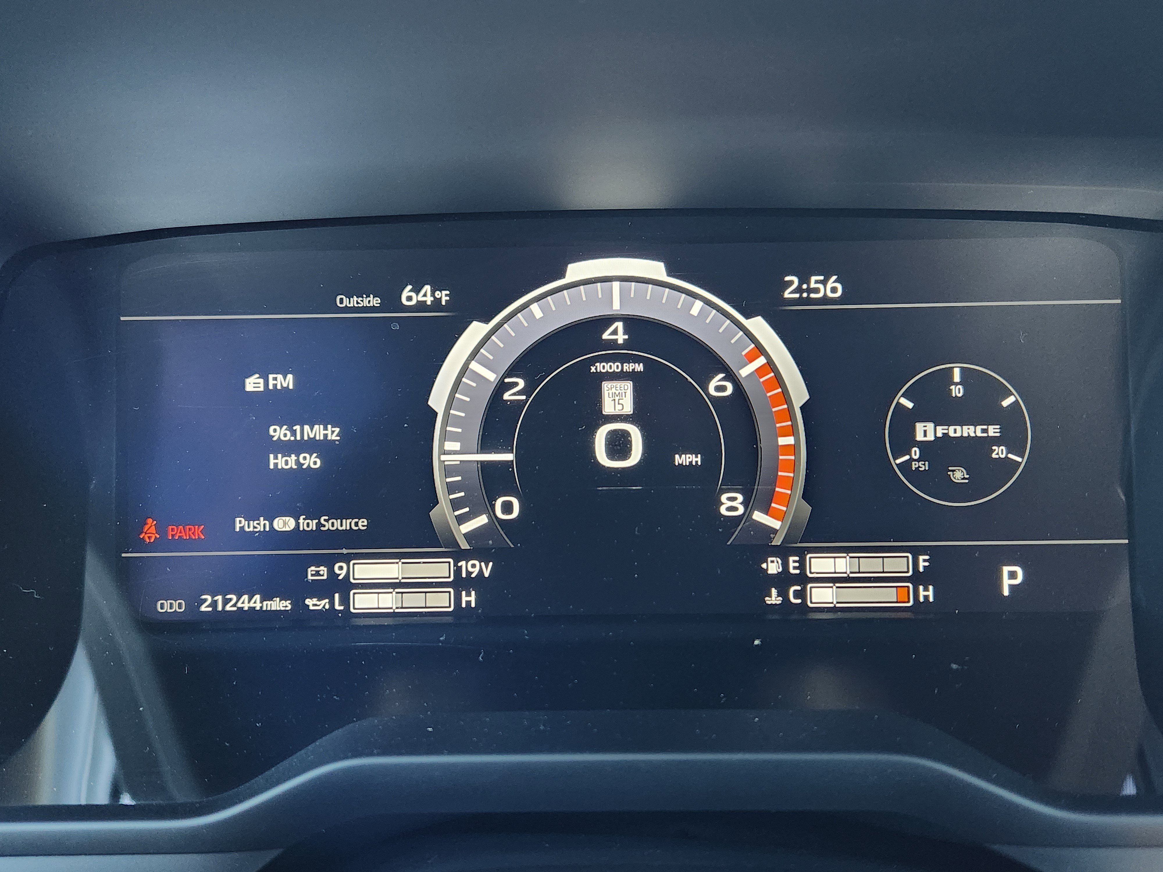 Used 2025 Toyota Tundra Limited image 21