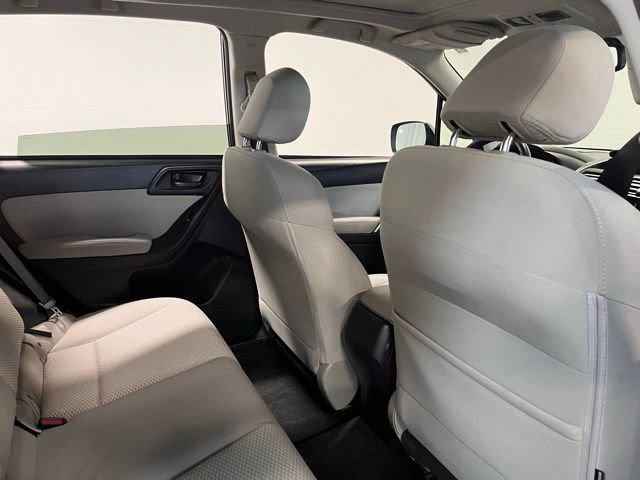 Used 2015 Subaru Forester 2.5i Premium image 14