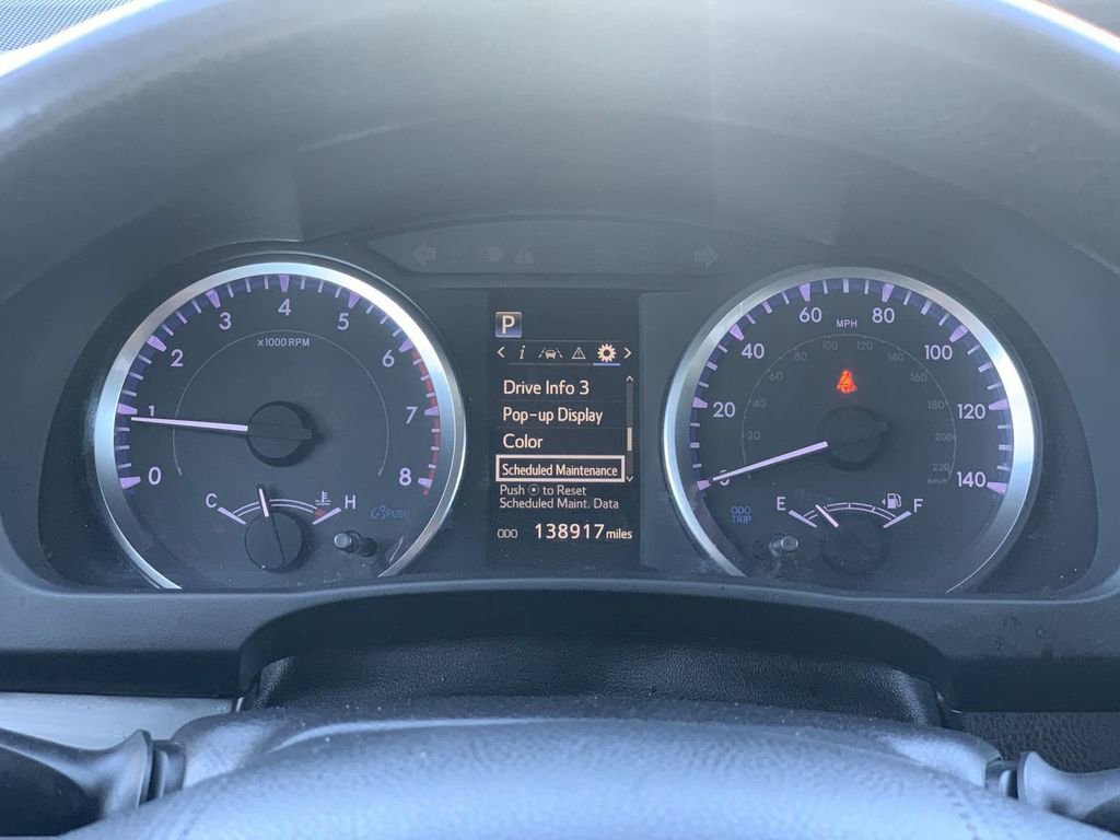 Used 2019 Toyota Highlander LE image 8