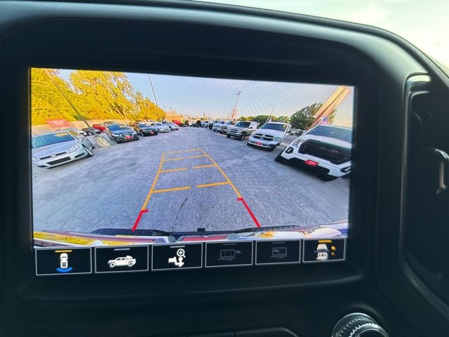 Used 2023 GMC Sierra 2500 AT4 image 48