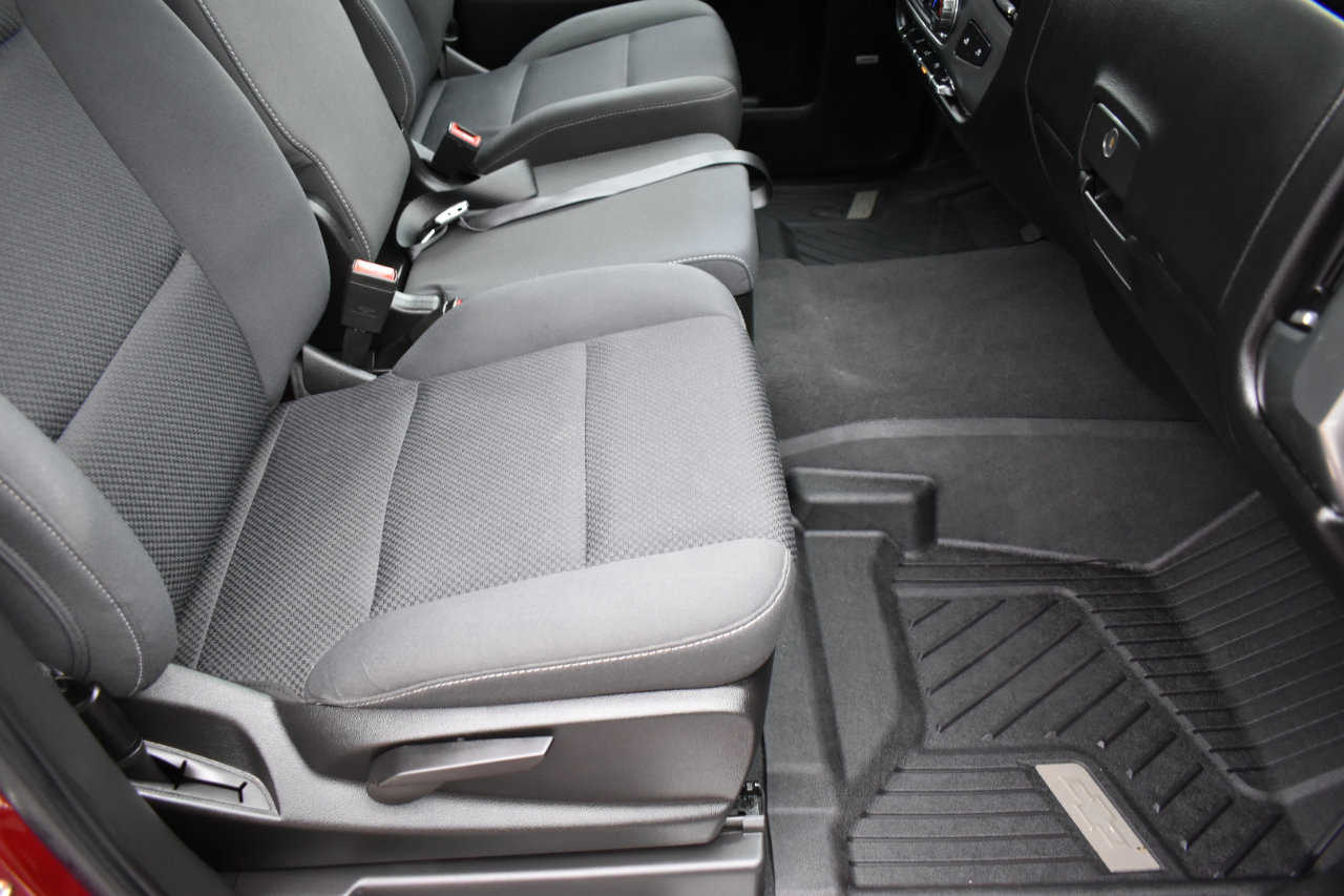 Used 2018 Chevrolet Silverado 1500 LT w/ All Star Edition image 29