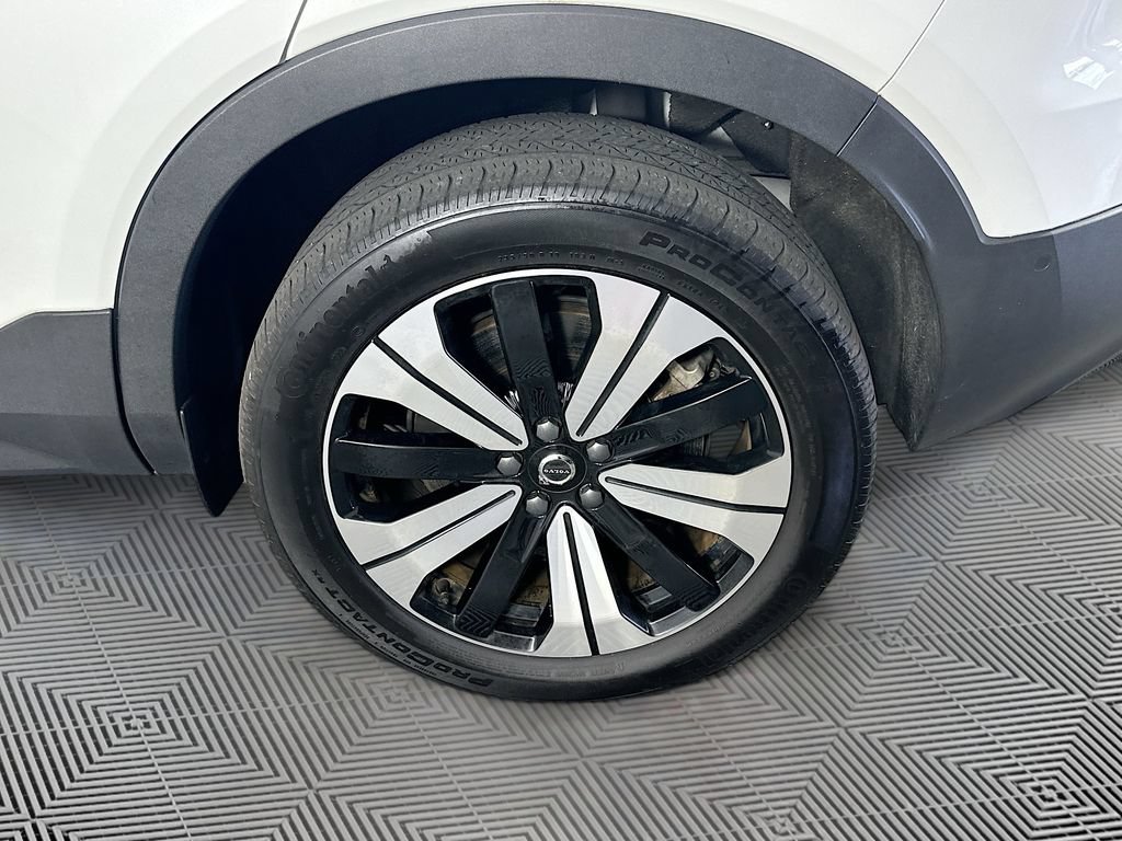 Used 2023 Volvo XC40 Recharge Plus AWD/4WD image 37