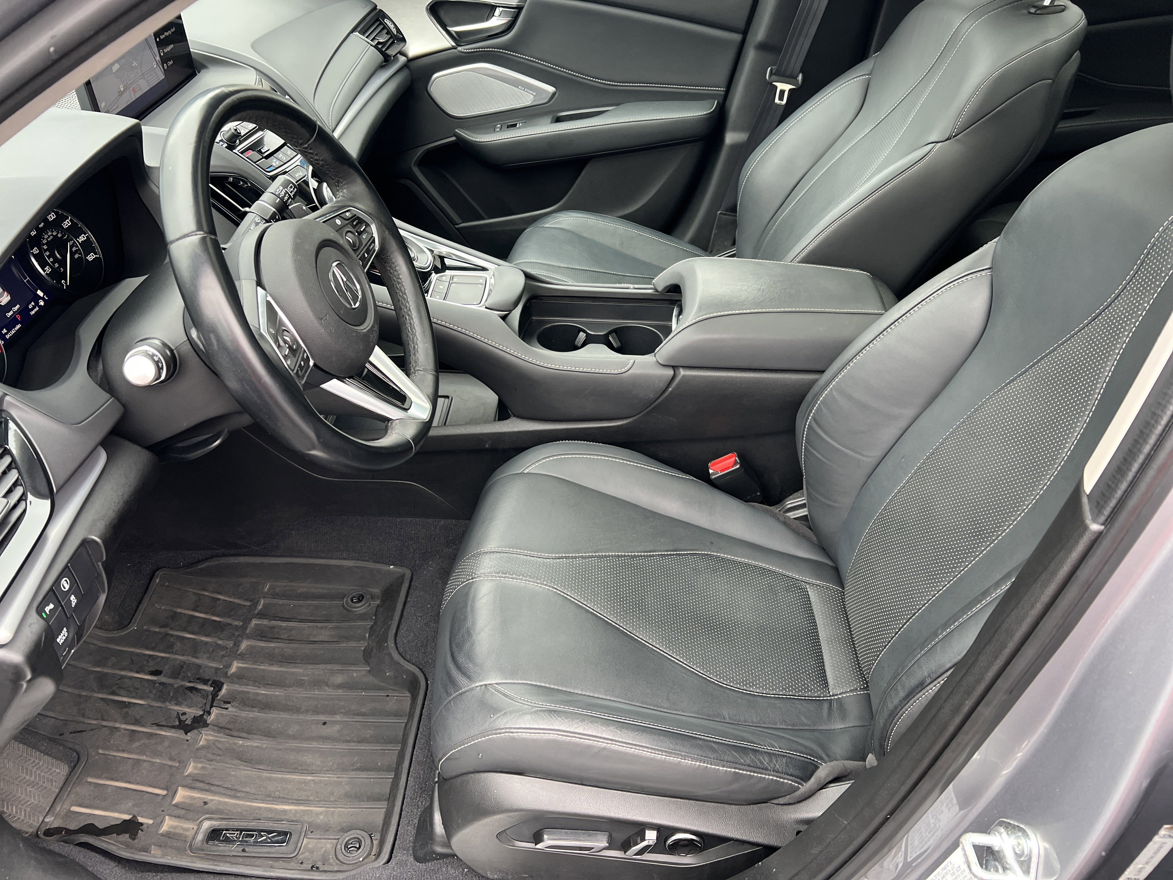 Used 2022 Acura RDX FWD w/ Technology Package image 9