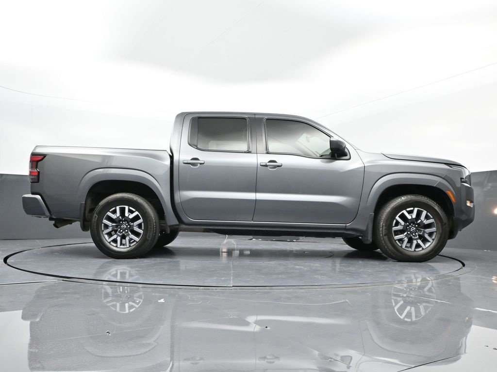 Used 2022 Nissan Frontier SV image 39