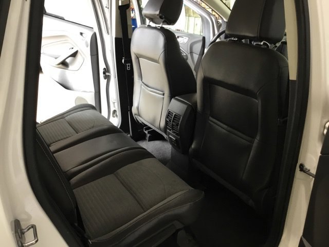 Used 2017 Ford Escape Titanium FWD image 40
