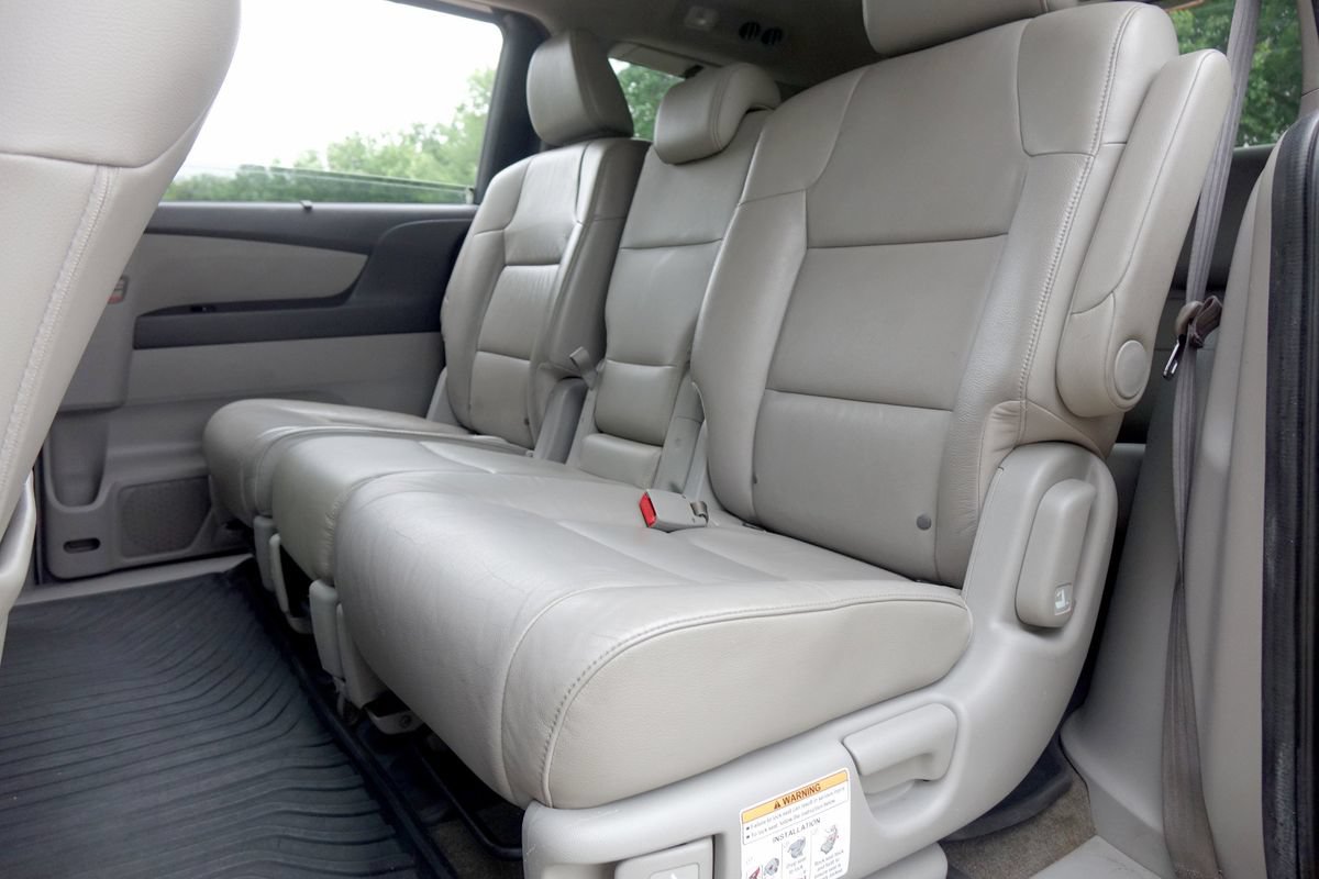 Used 2012 Honda Odyssey Touring image 11