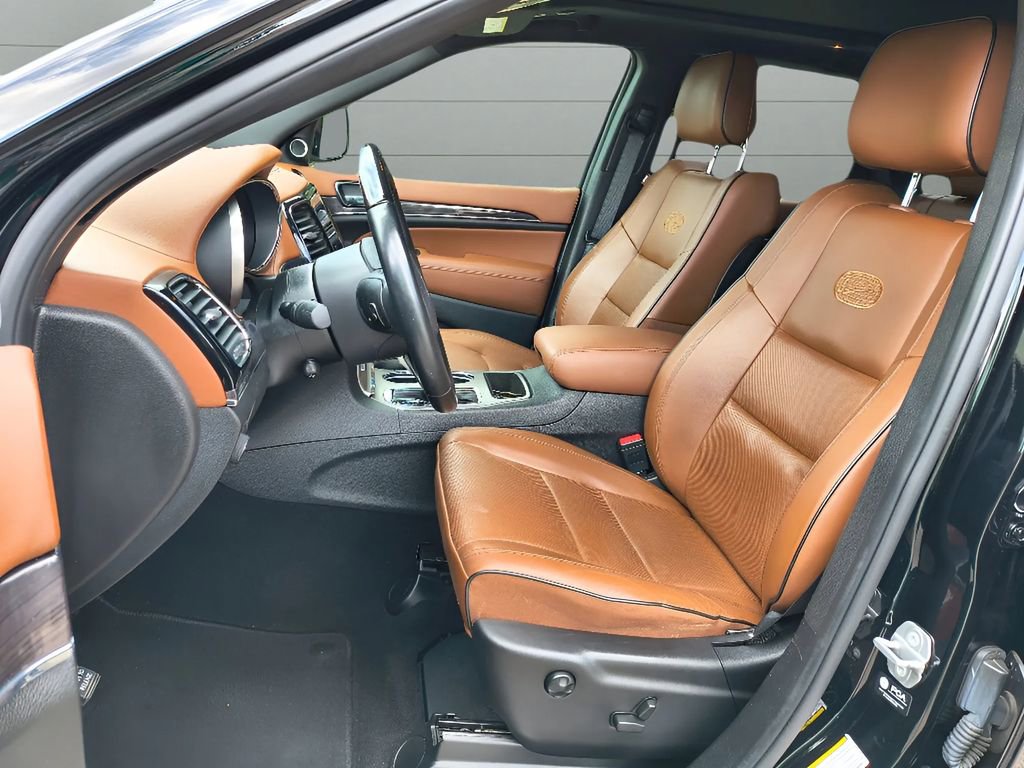 Used 2021 Jeep Grand Cherokee Overland w/ Trailer Tow Group IV image 13