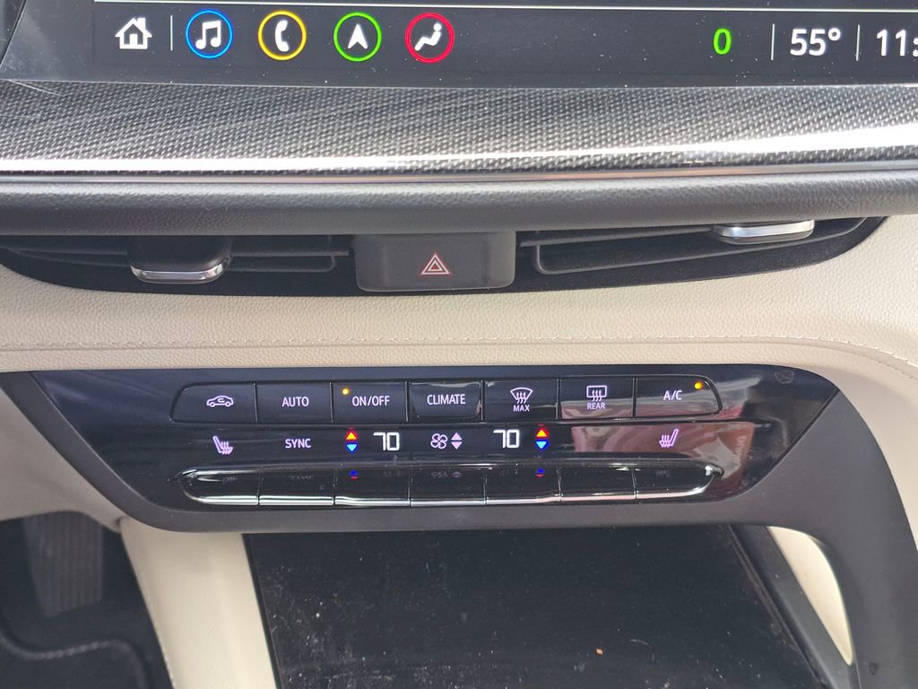 Used 2022 Buick Envision Essence w/ Technology Package I FWD image 21