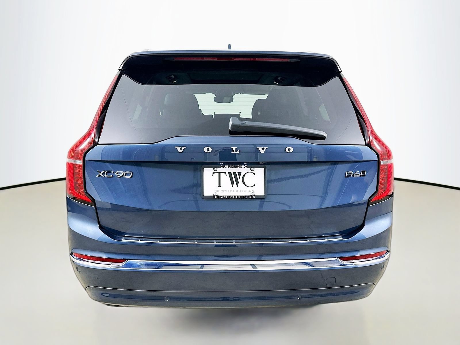 New 2026 Volvo XC90 B6 Ultra w/ Protection Package Premier AWD/4WD image 6