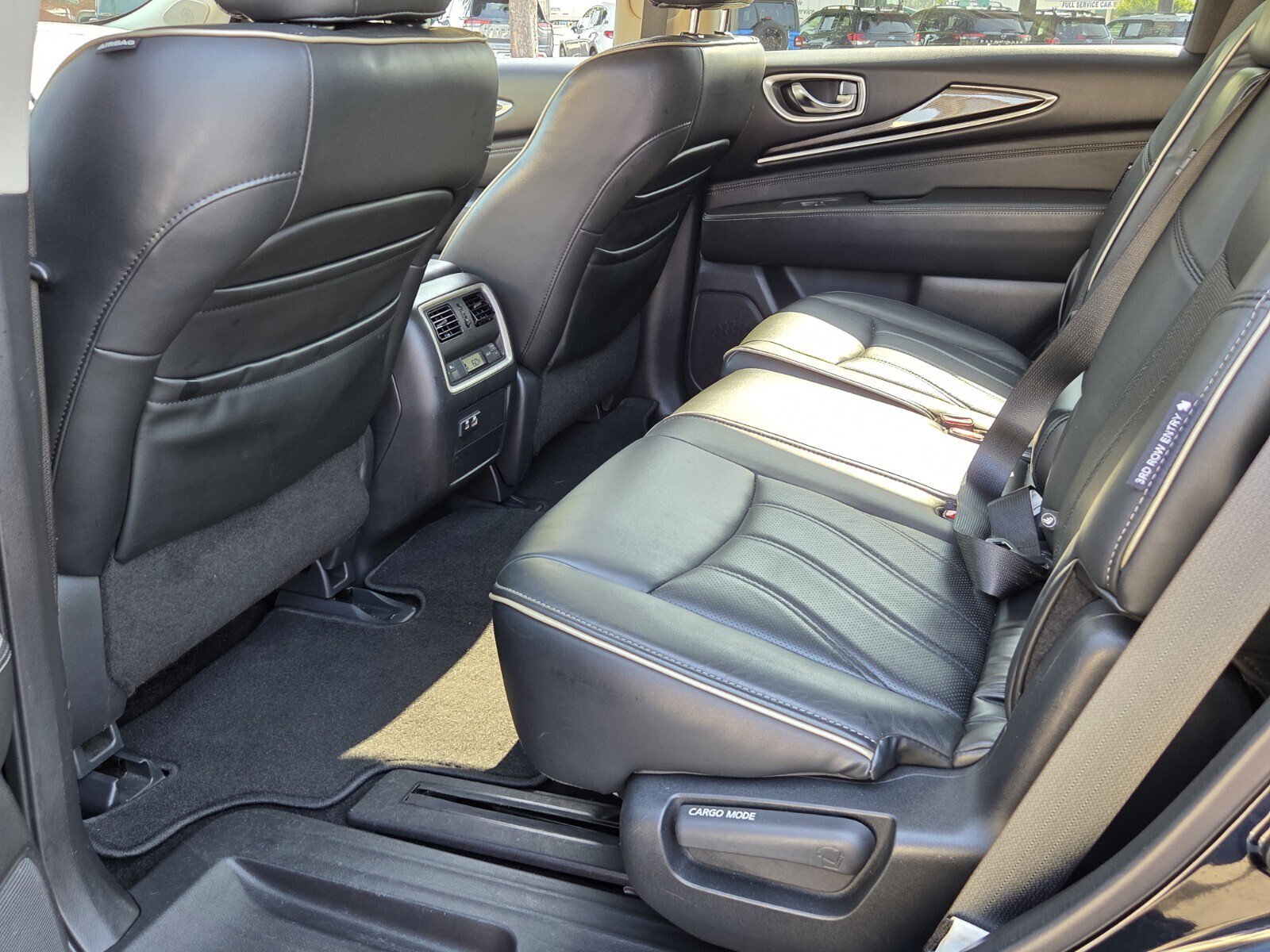 Used 2019 INFINITI QX60 Luxe w/ Essential Package AWD/4WD image 12