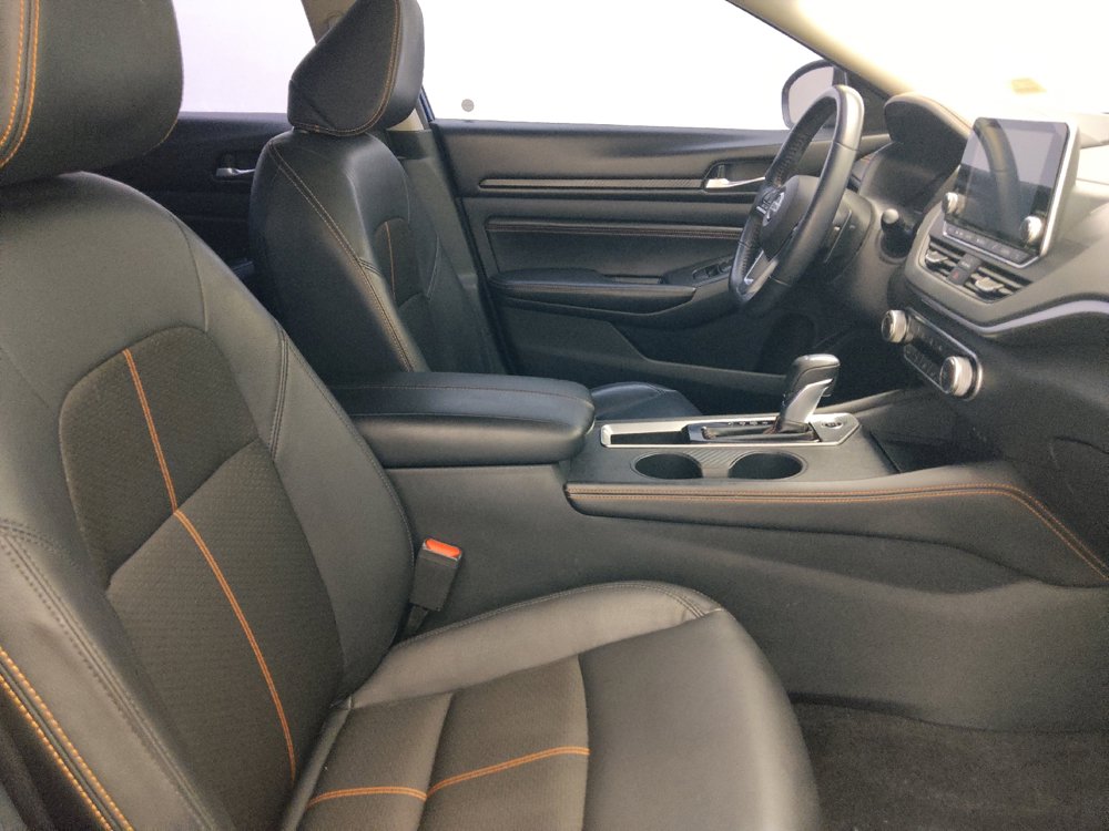 Used 2020 Nissan Altima 2.5 SR FWD image 21