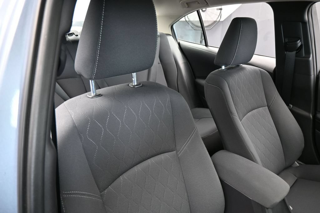 Used 2024 Toyota Corolla LE FWD image 34