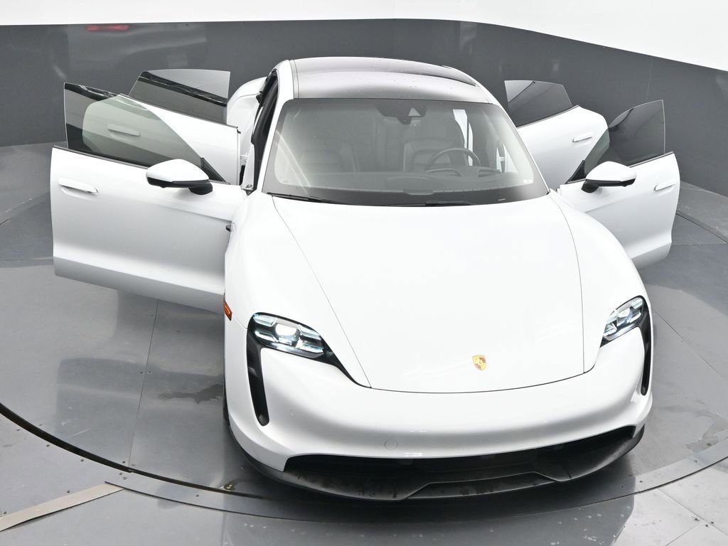 Used 2020 Porsche Taycan 4S image 63