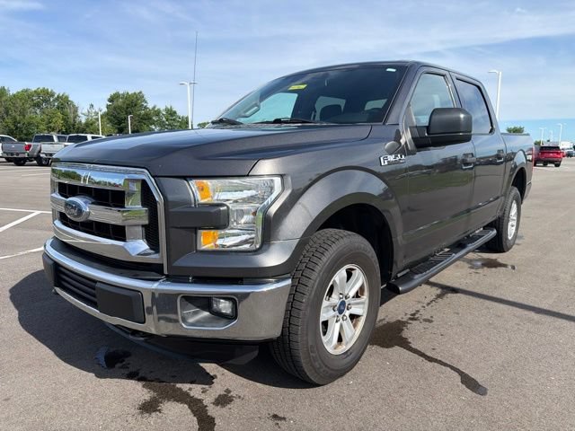 Used 2015 Ford F150 XLT w/ Trailer Tow Package AWD/4WD image 2
