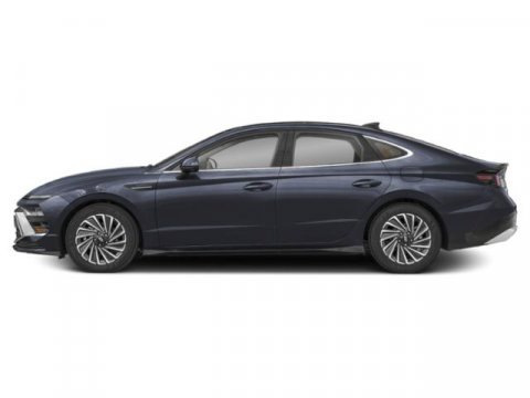 New 2025 Hyundai Sonata Limited image 3