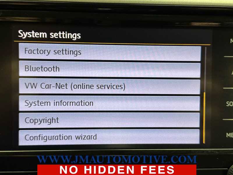 Used 2021 Volkswagen Passat 2.0T SE image 29