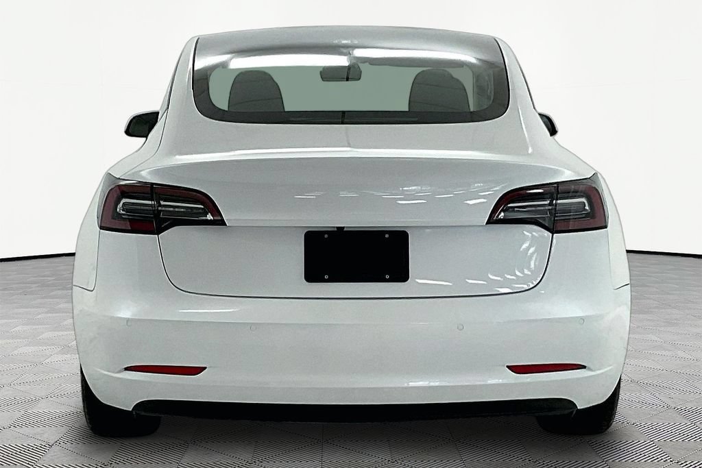 Used 2022 Tesla Model 3 Long Range AWD/4WD image 5