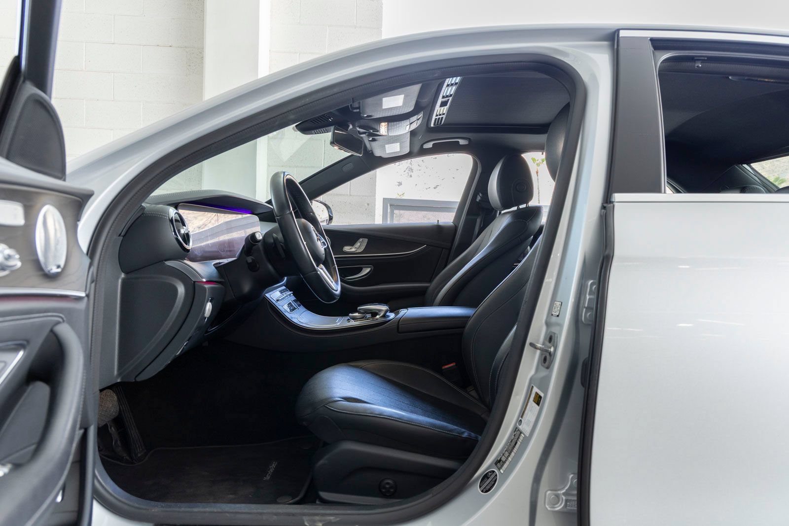 Used 2019 Mercedes-Benz E 300 image 14
