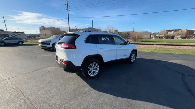 Used 2017 Jeep Cherokee Latitude w/ Safety/Convenience Group image 8