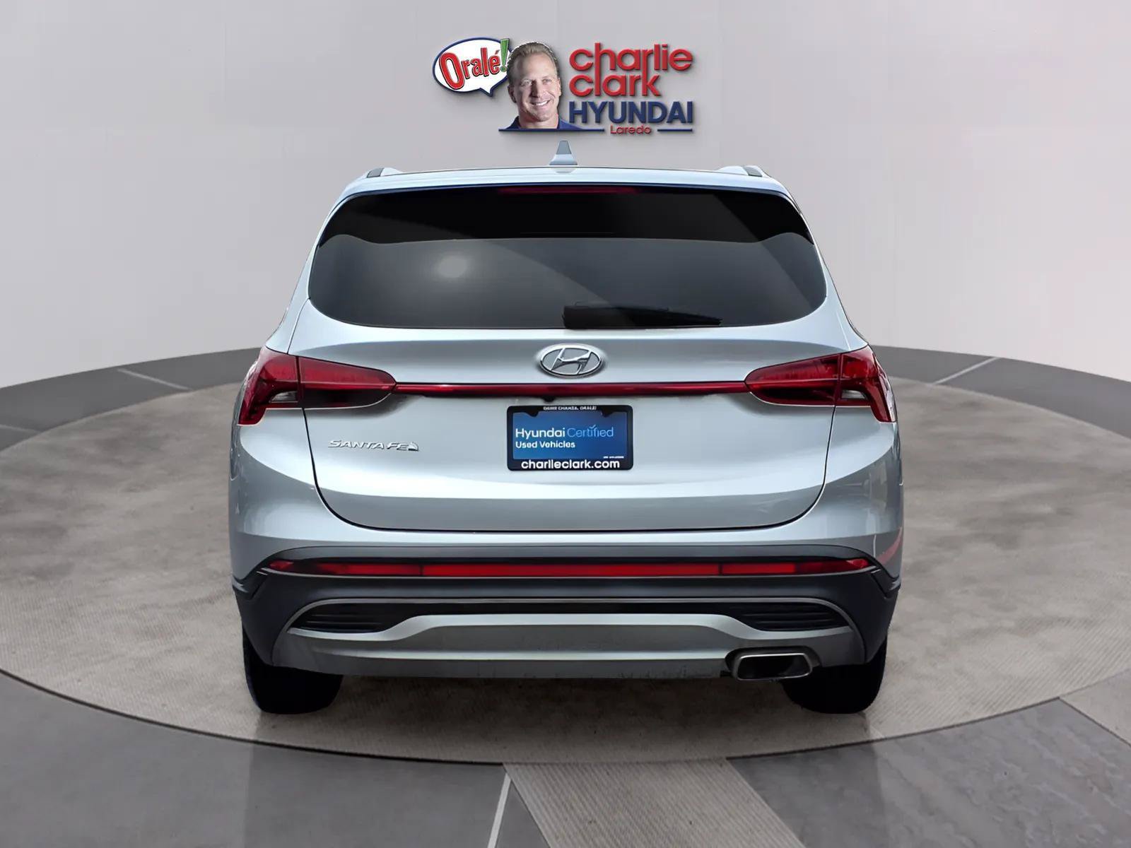 Certified 2023 Hyundai Santa Fe SE FWD image 4