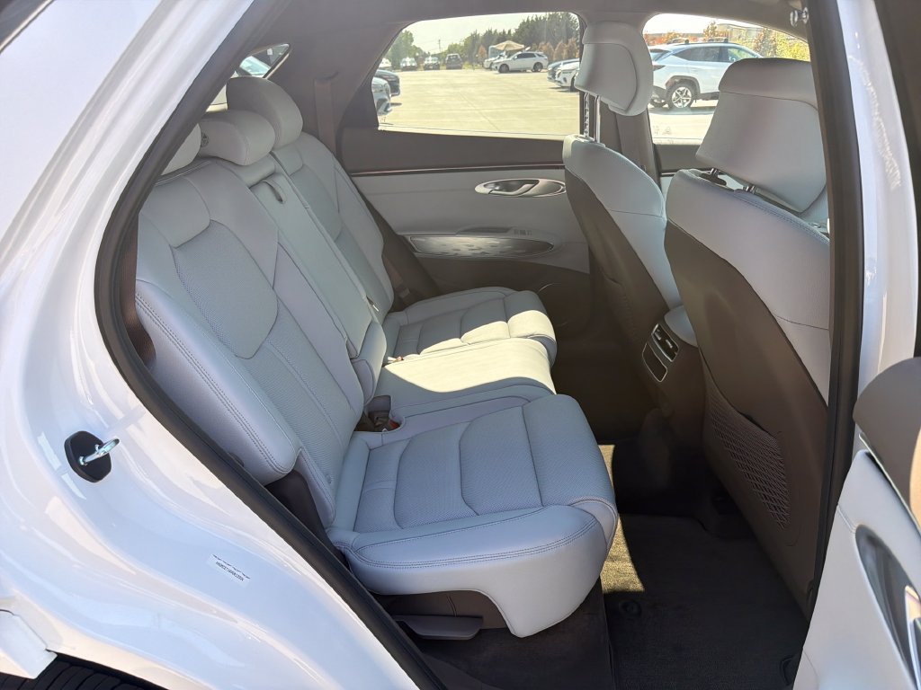 New 2027 Genesis Electrified GV70 AWD/4WD image 23
