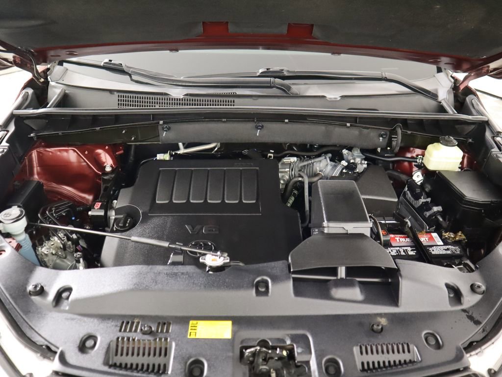 Used 2016 Toyota Highlander XLE image 30