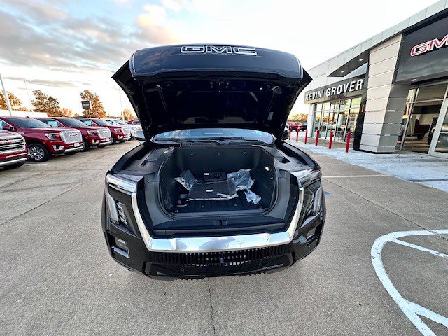 New 2025 GMC Sierra EV Denali image 34