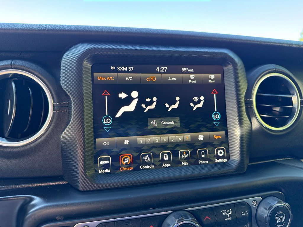Used 2023 Jeep Wrangler Unlimited Sahara w/ Cold Weather Group AWD/4WD image 22
