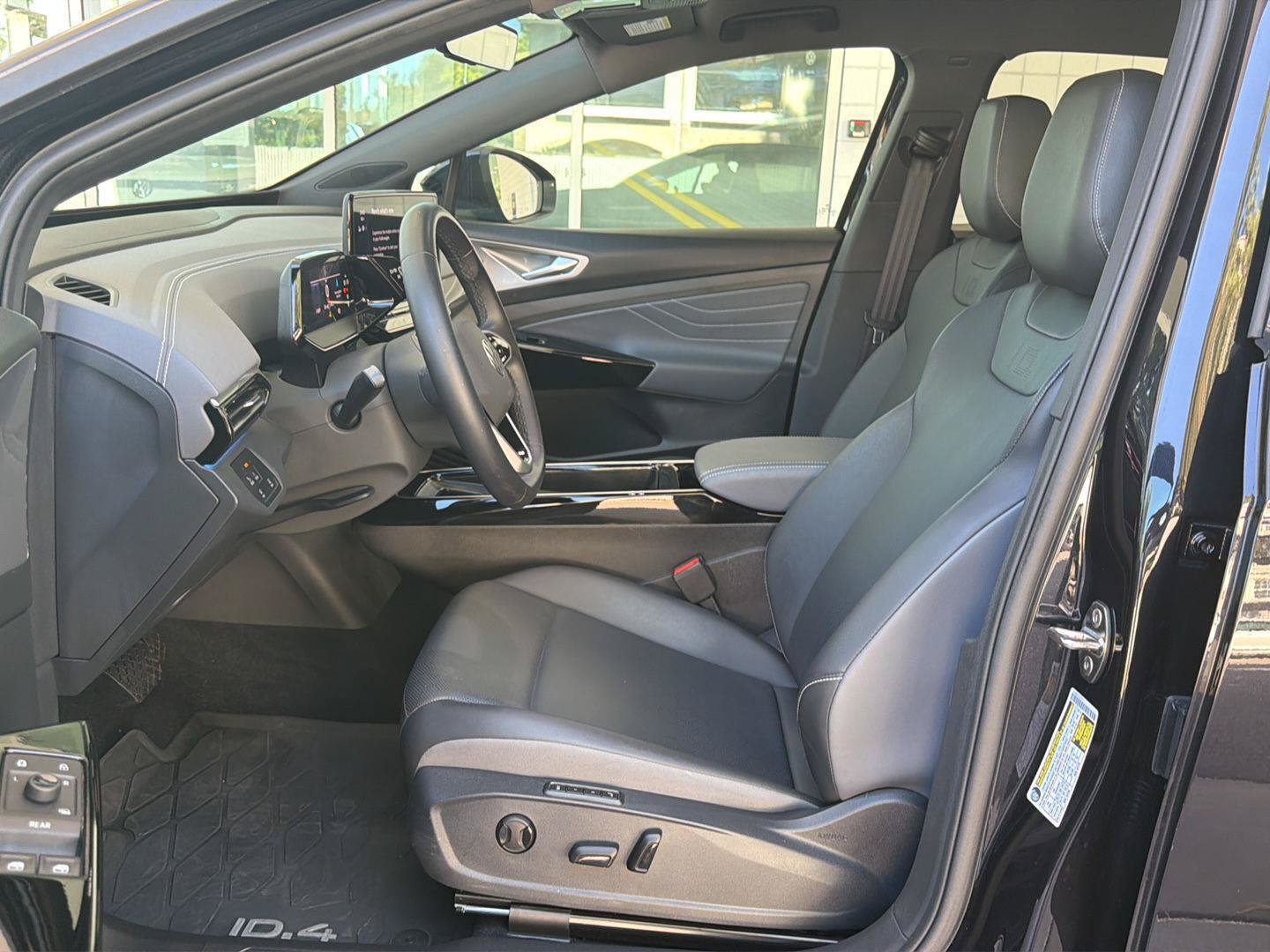 Certified 2023 Volkswagen ID.4 Pro S RWD image 15