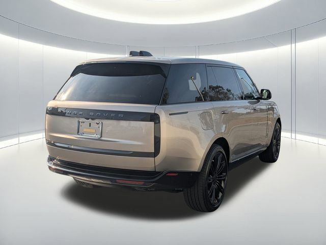 New 2026 Land Rover Range Rover Long Wheelbase SE AWD/4WD image 5