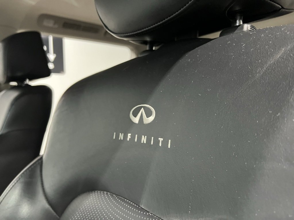Used 2011 INFINITI QX56 4WD w/ Theater Pkg image 50