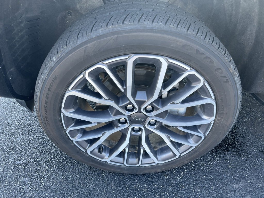 Used 2022 Jeep Grand Cherokee L Summit image 17