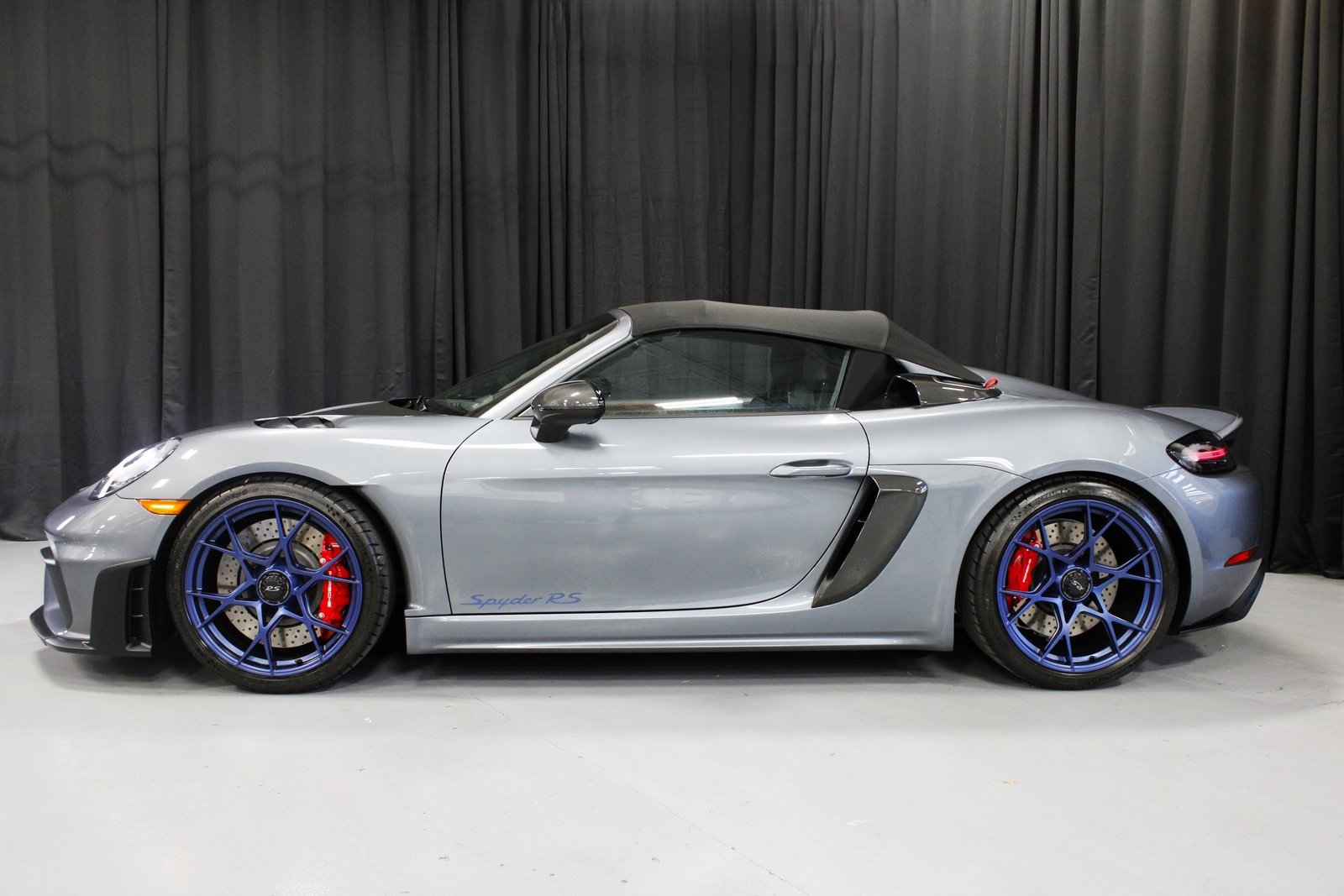 Certified 2025 Porsche 718 Boxster Spyder RS image 3