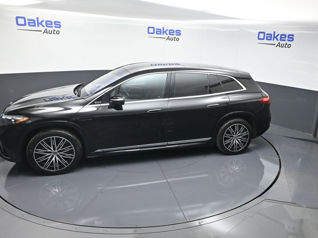 Used 2023 Mercedes-Benz EQS 580 4MATIC SUV image 51