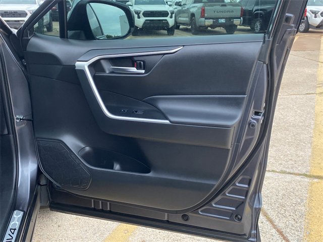 Used 2024 Toyota RAV4 XLE image 10