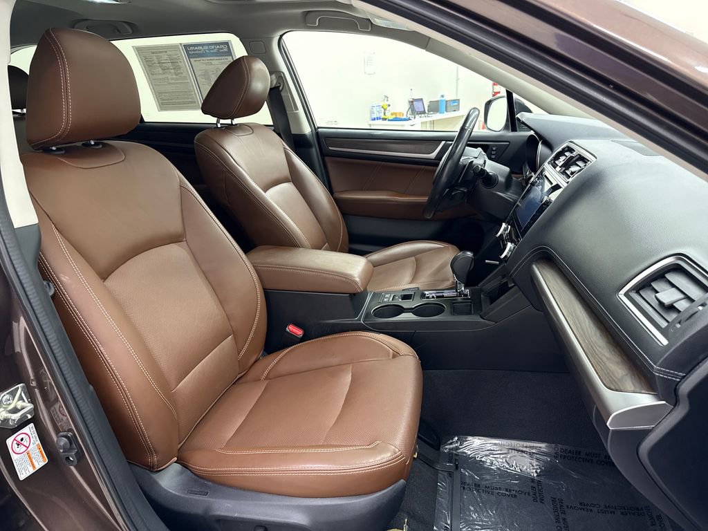 Used 2019 Subaru Outback 2.5i Touring AWD/4WD image 23