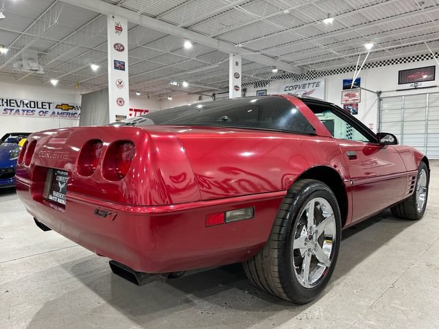 Used 1994 Chevrolet Corvette Coupe RWD image 6