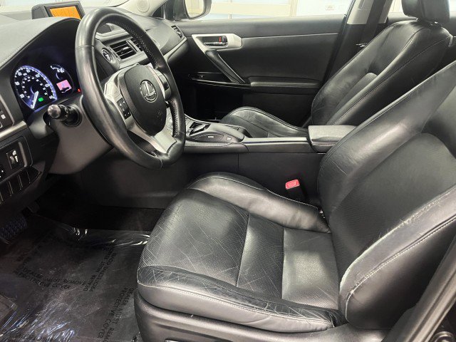 Used 2011 Lexus CT 200h Premium w/ Leather Pkg image 10